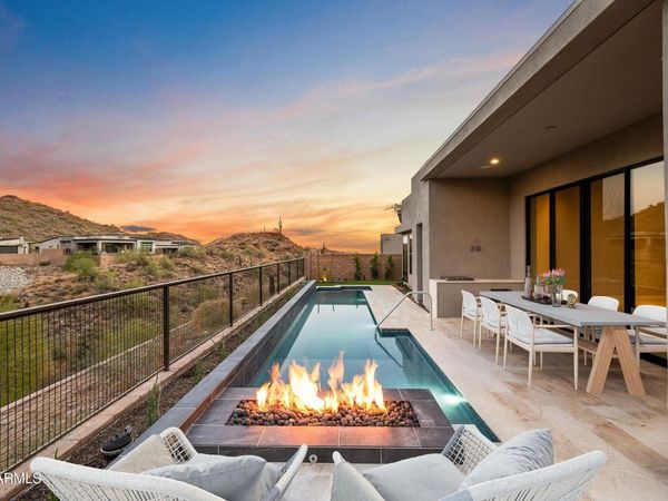 14174 E HIGHLAND Avenue, Fountain Hills, AZ 85268