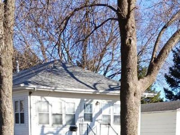 147 4th Avenue NE, Titonka, IA 50480