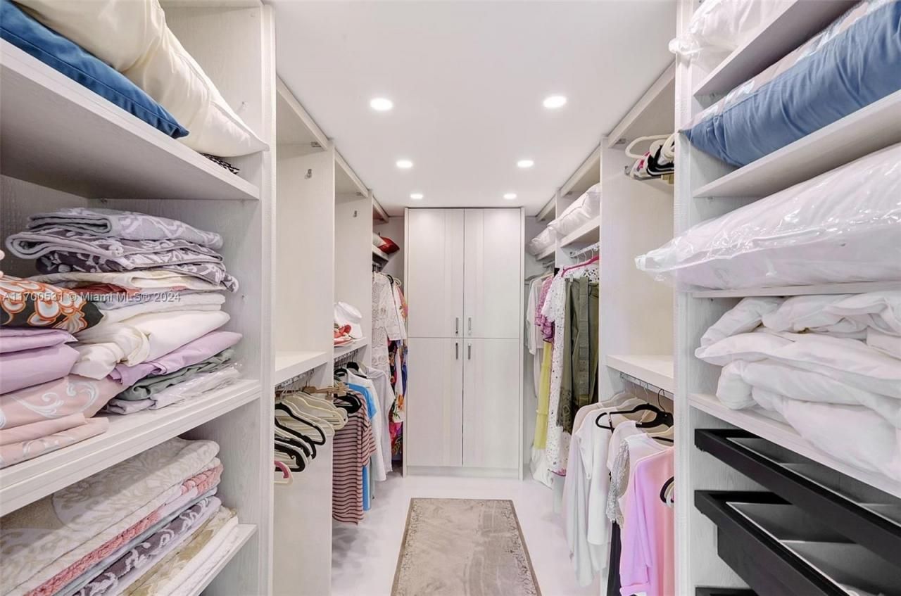 9801 W Collins Ave, Unit 5O/complet, Bal Harbour, FL 33154 Photo