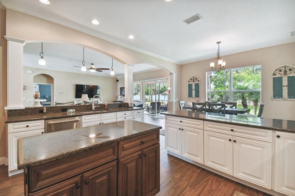 849 John Cressler Drive, Seffner, FL 33584 Photo