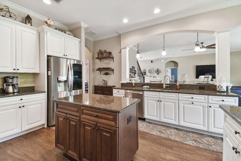 849 John Cressler Drive, Seffner, FL 33584 Photo