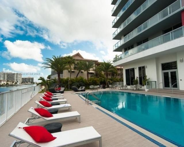 2602 E Hallandale Beach Blvd, Unit R508, Hallandale Beach, FL 33009 Photo