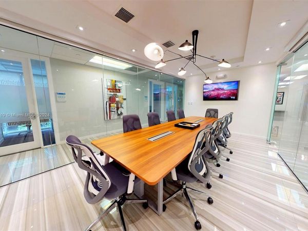 150 SE 2nd Ave, Unit 319, Miami, FL 33131