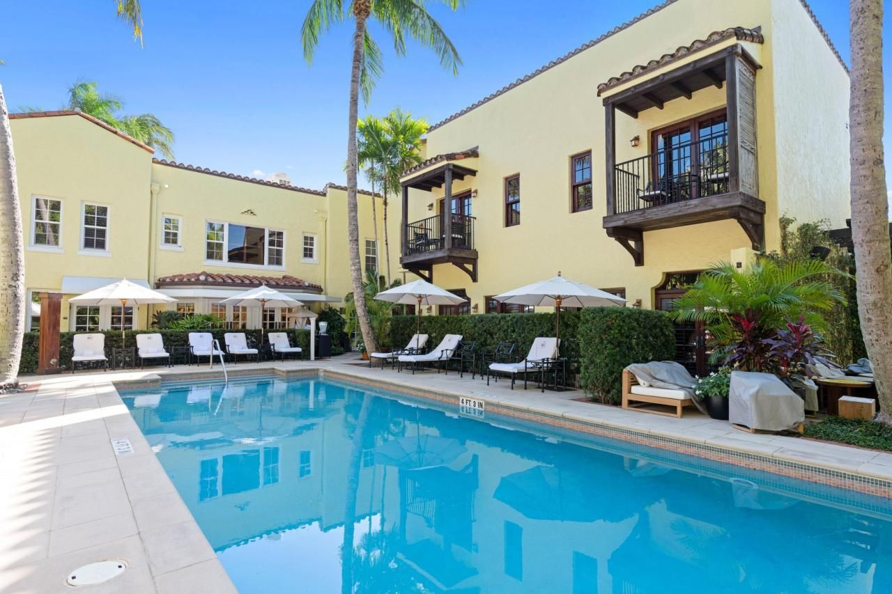 301 Australian Avenue, Unit 303, Palm Beach, FL 33480 Photo