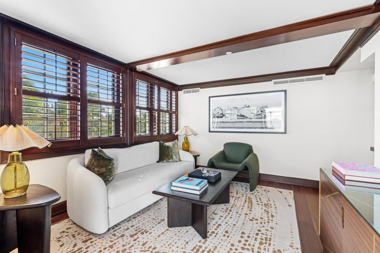 301 Australian Avenue, Unit 303, Palm Beach, FL 33480 Photo