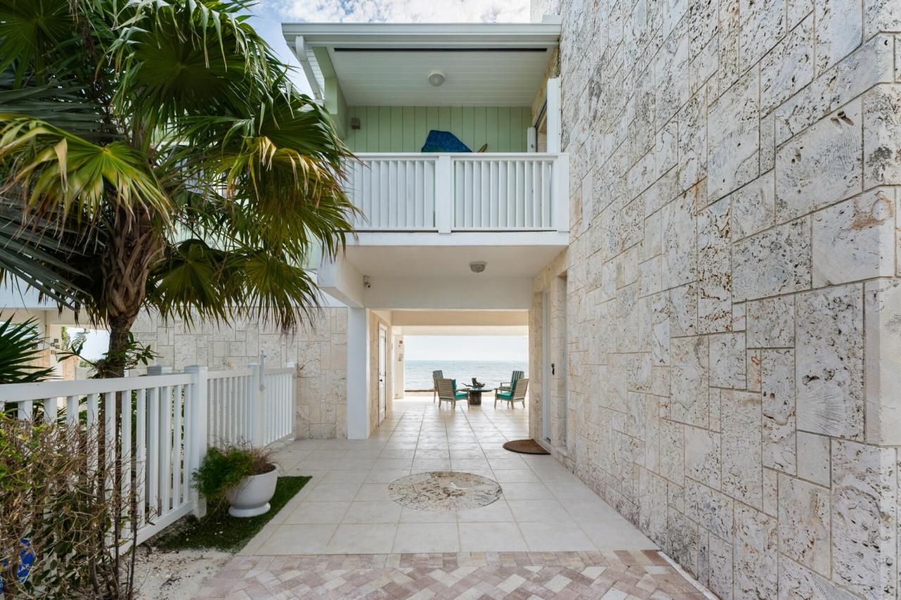 133 Sunset Drive, Islamorada, FL 33036 Photo