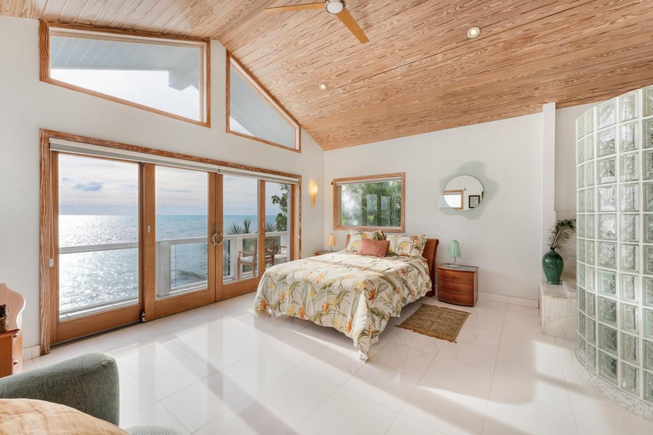 133 Sunset Drive, Islamorada, FL 33036 Photo