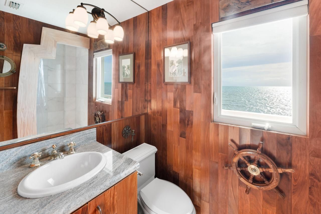 133 Sunset Drive, Islamorada, FL 33036 Photo