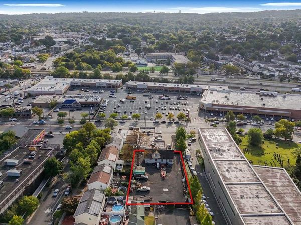 964 Richmond Avenue, Other, NY 10314