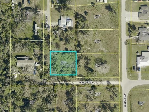 1465 WINSTON RD, NORTH FORT MYERS, FL 33917