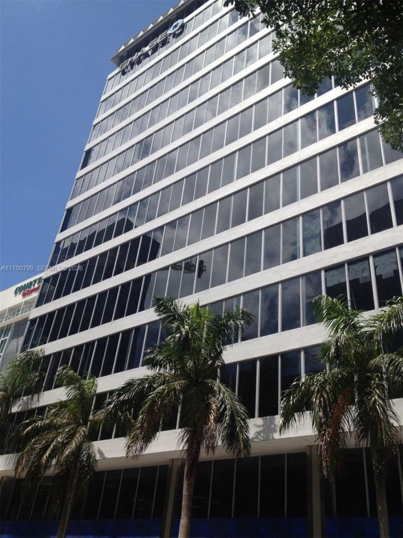 150 SE 2nd Ave, Unit 332, Miami, FL 33131 Photo
