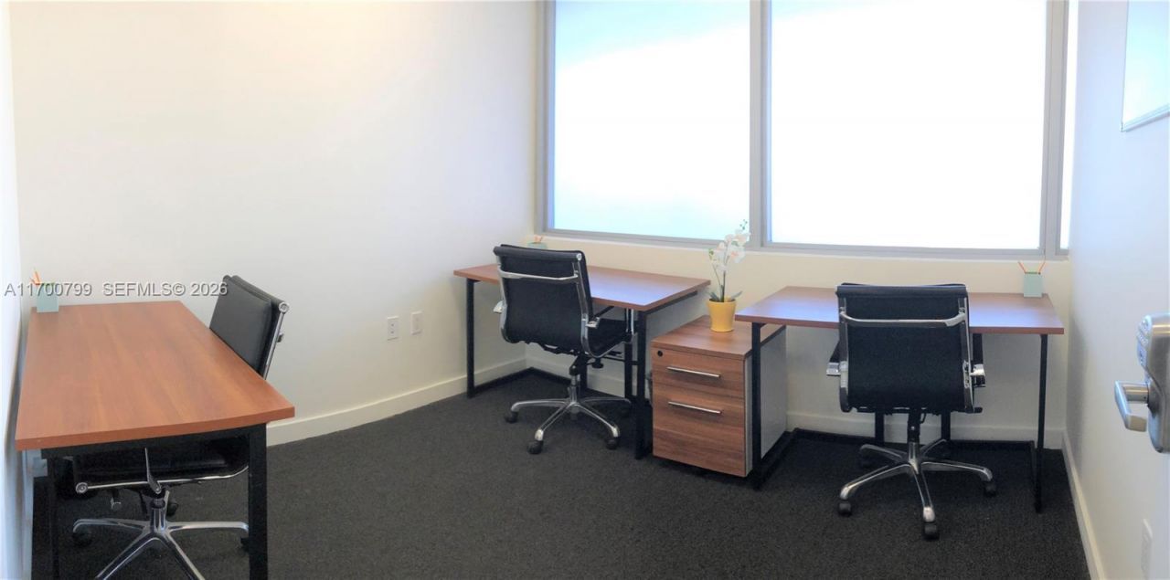 150 SE 2nd Ave, Unit 332, Miami, FL 33131 Photo