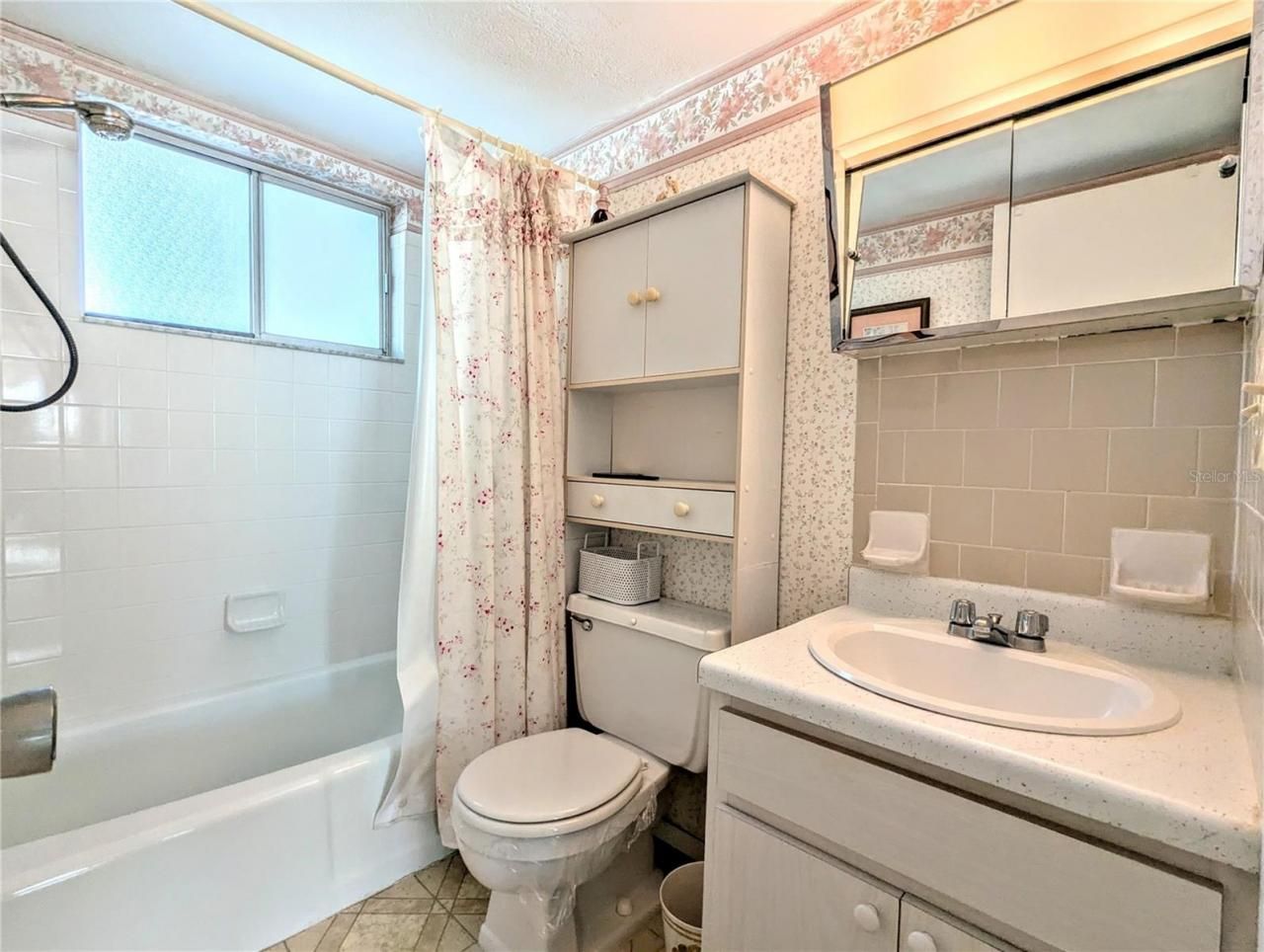 2228 Canal Drive, Unit D26, Bradenton, FL 34207 Photo