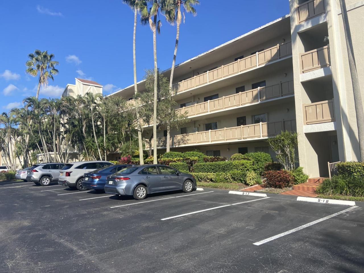 14360 Strathmore Lane, Unit 206, Delray Beach, FL 33446 Photo