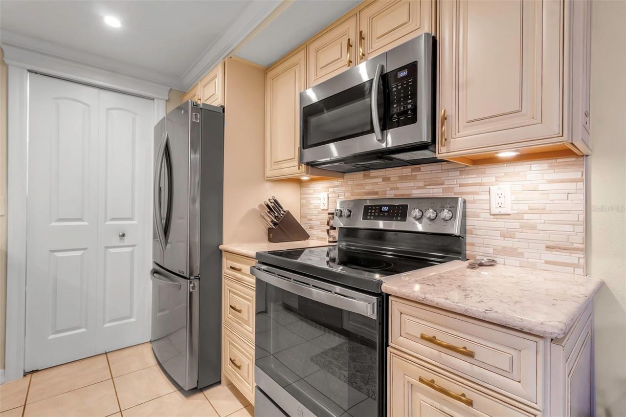 4119 61st Avenue Terrace W, Unit 105, Bradenton, FL 34210 Photo