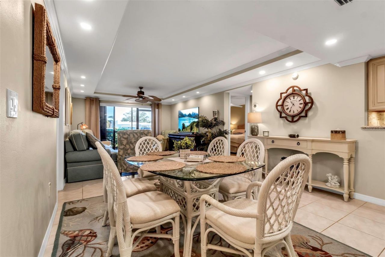 4119 61st Avenue Terrace W, Unit 105, Bradenton, FL 34210 Photo