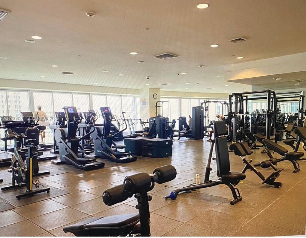 475 Brickell Ave, Unit 2209, Miami, FL 33131 Photo