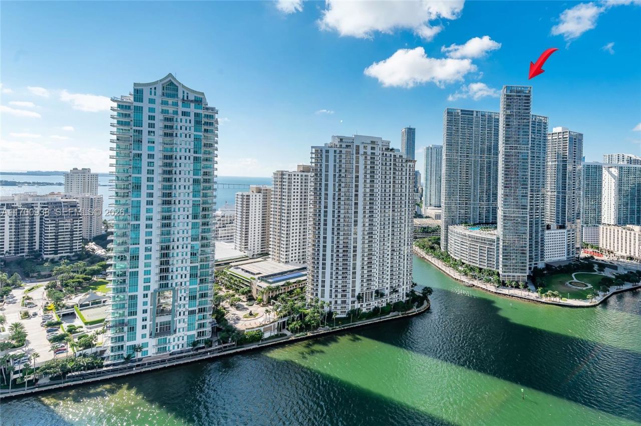 475 Brickell Ave, Unit 2209, Miami, FL 33131 Photo