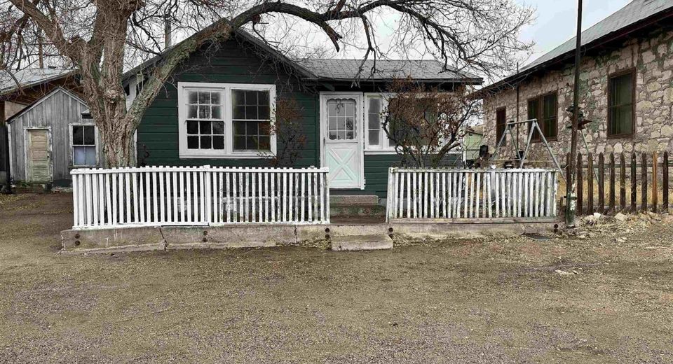 251 S Prospect Street, Tonopah, NV 89049 Photo