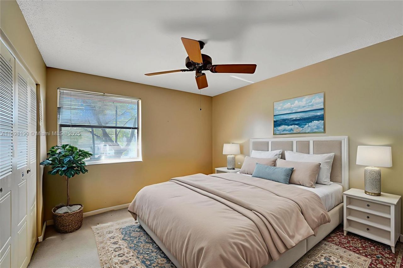 1104 N Hiatus Rd, Unit 1104, Pembroke Pines, FL 33026 Photo