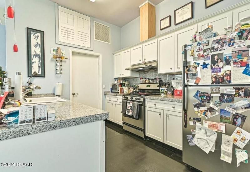 830 S Peninsula Drive, Daytona Beach, FL 32118 Photo