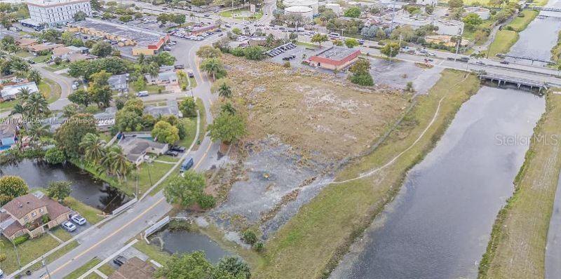 3900 NW 37th Street, Lauderdale Lakes, FL 33309 Photo