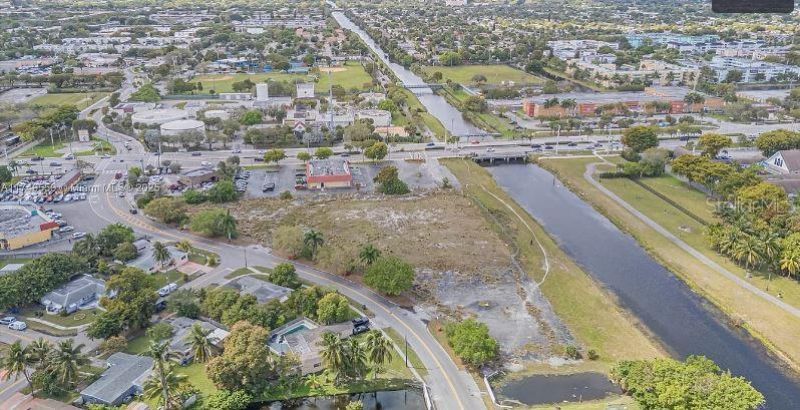 3900 NW 37th Street, Lauderdale Lakes, FL 33309 Photo