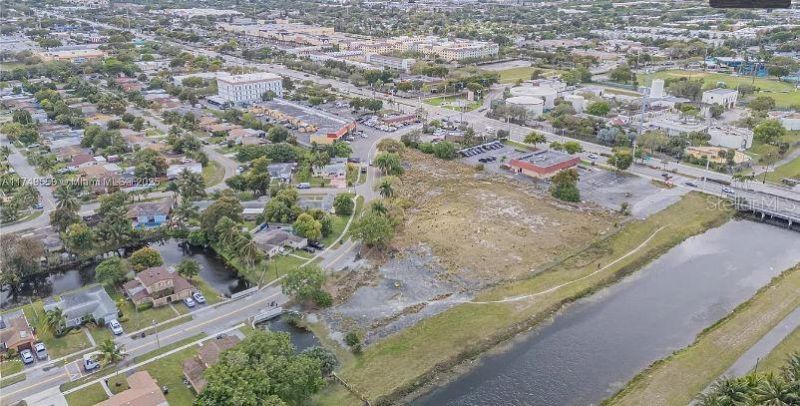 3900 NW 37th Street, Lauderdale Lakes, FL 33309 Photo