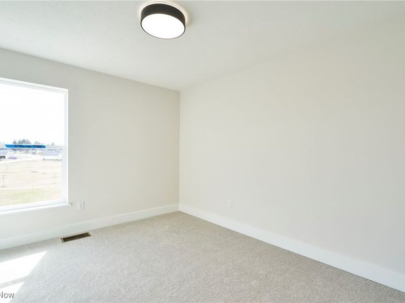 596 Mull Avenue, Unit 8, Akron, OH 44313 Photo 18