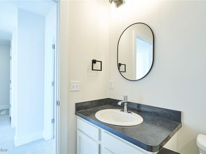 596 Mull Avenue, Unit 8, Akron, OH 44313 Photo 21