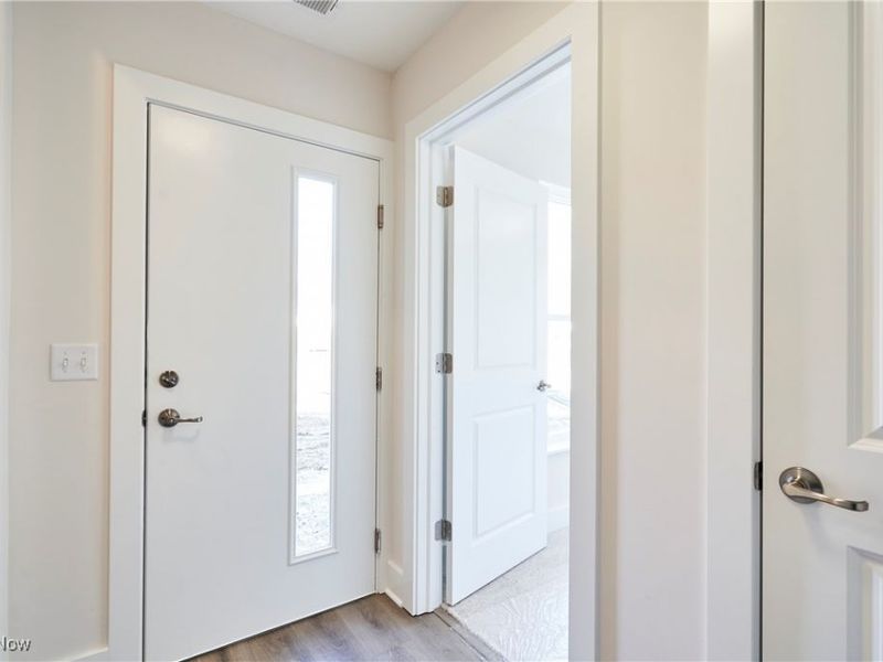 596 Mull Avenue, Unit 8, Akron, OH 44313 Photo 28