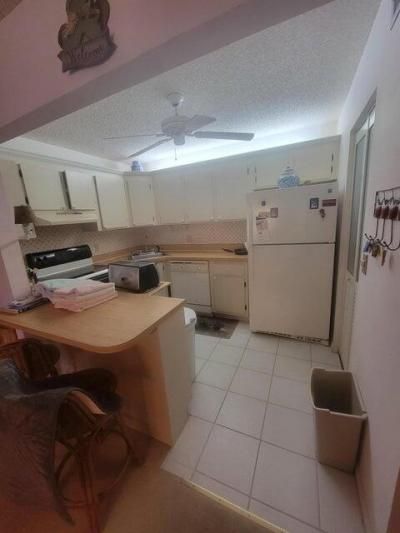 321 Knotty Pine Circle, Unit B-2, Greenacres, FL 33463 Photo