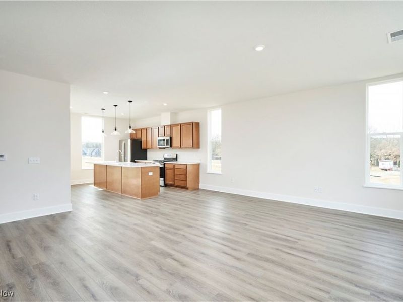 604 Mull Avenue, Unit 12, Akron, OH 44313 Photo 9