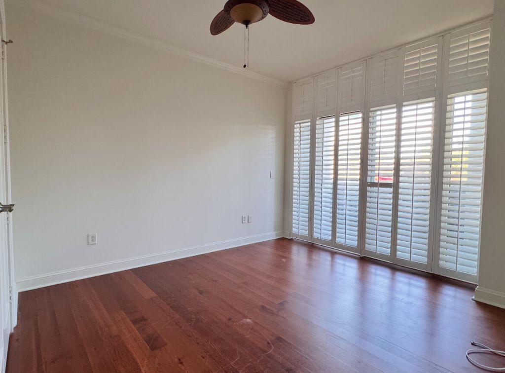 221 S Plaza Ct Photo 12