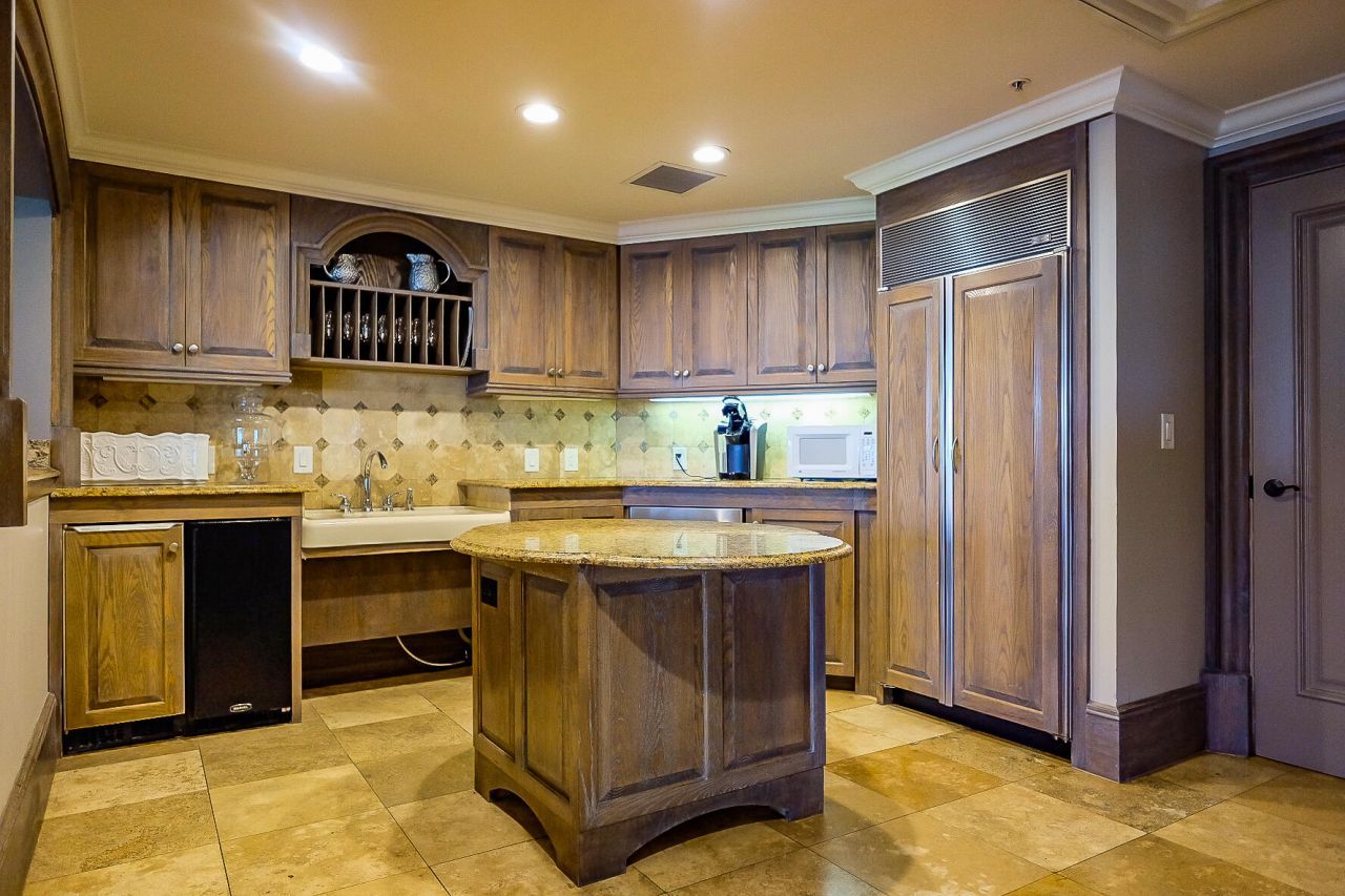 221 S Plaza Ct Photo 22