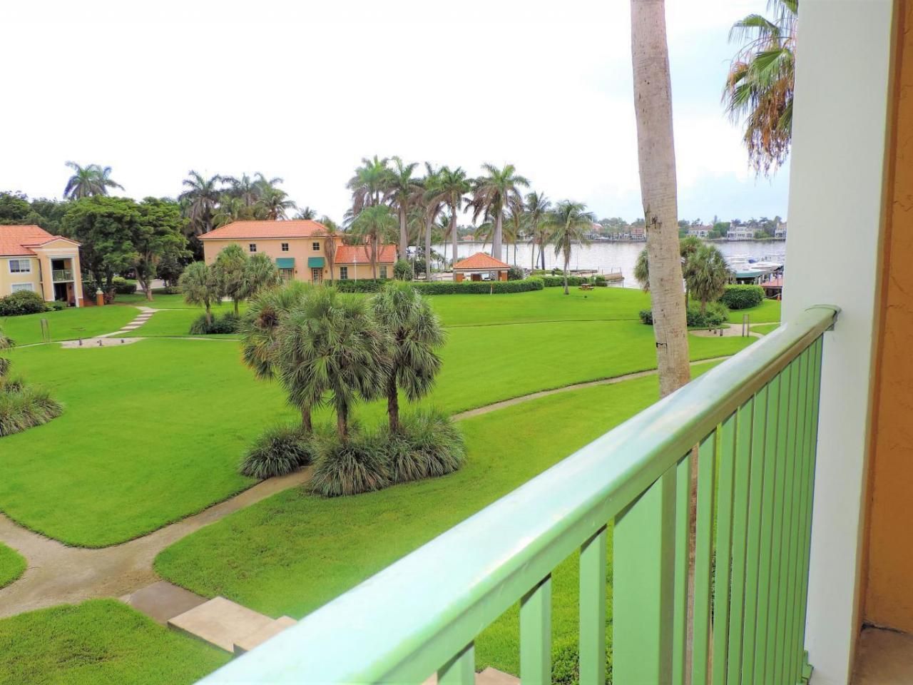 157 Yacht Club 308 Way, Unit 308, Hypoluxo, FL 33462 Photo