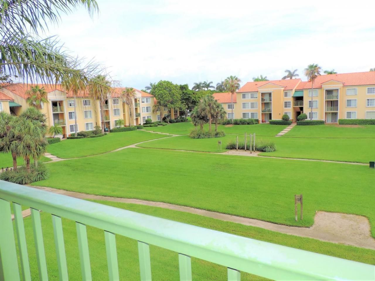 157 Yacht Club 308 Way, Unit 308, Hypoluxo, FL 33462 Photo
