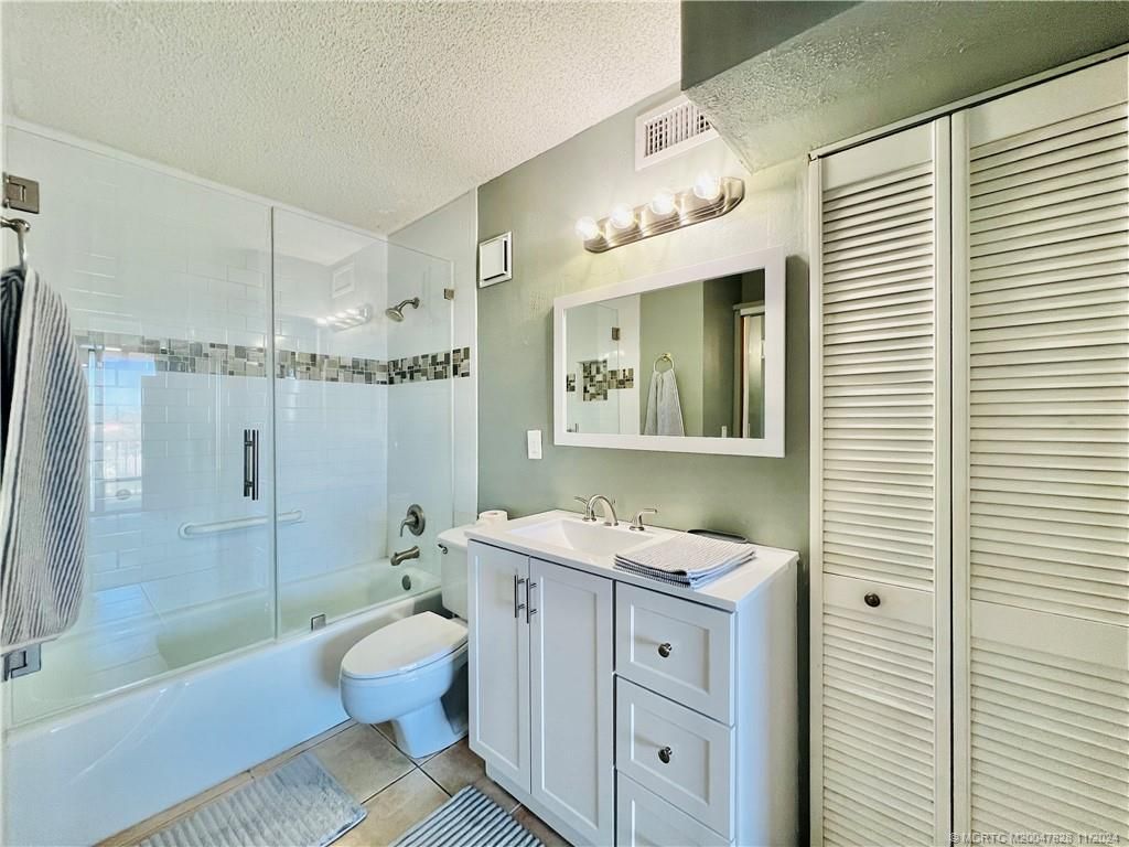 9800 S Ocean Drive, Unit 211, Jensen Beach, FL 34957 Photo