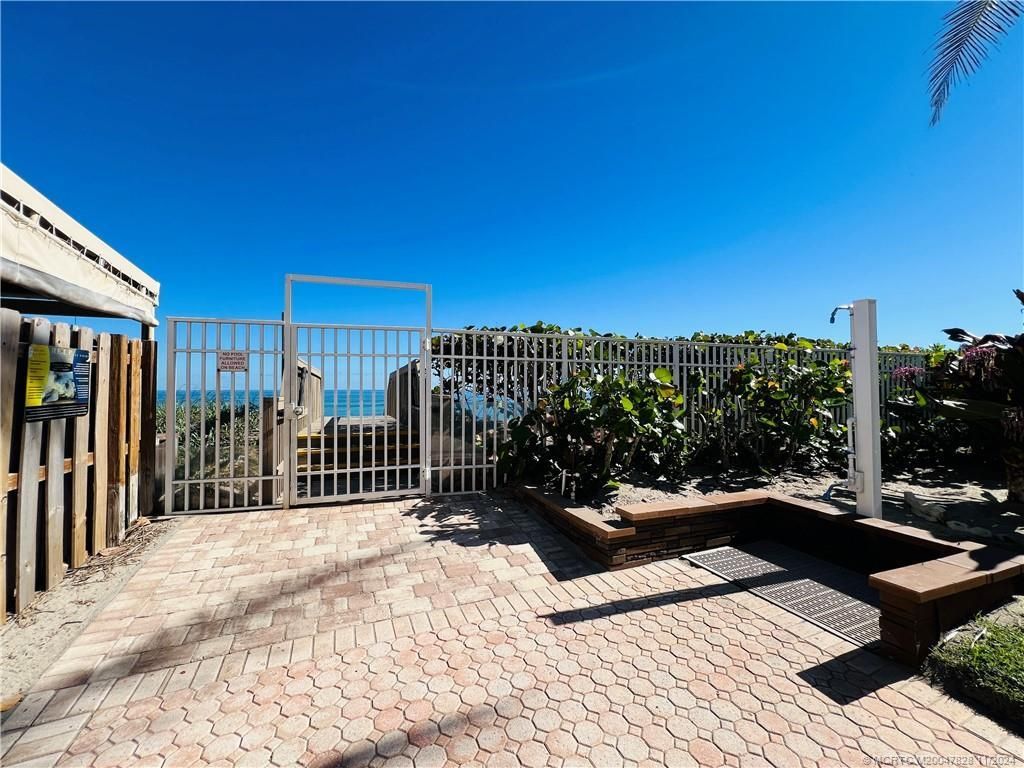 9800 S Ocean Drive, Unit 211, Jensen Beach, FL 34957 Photo