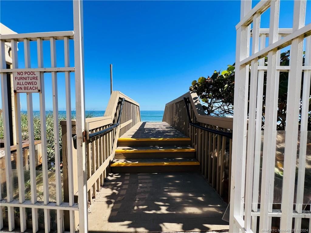 9800 S Ocean Drive, Unit 211, Jensen Beach, FL 34957 Photo