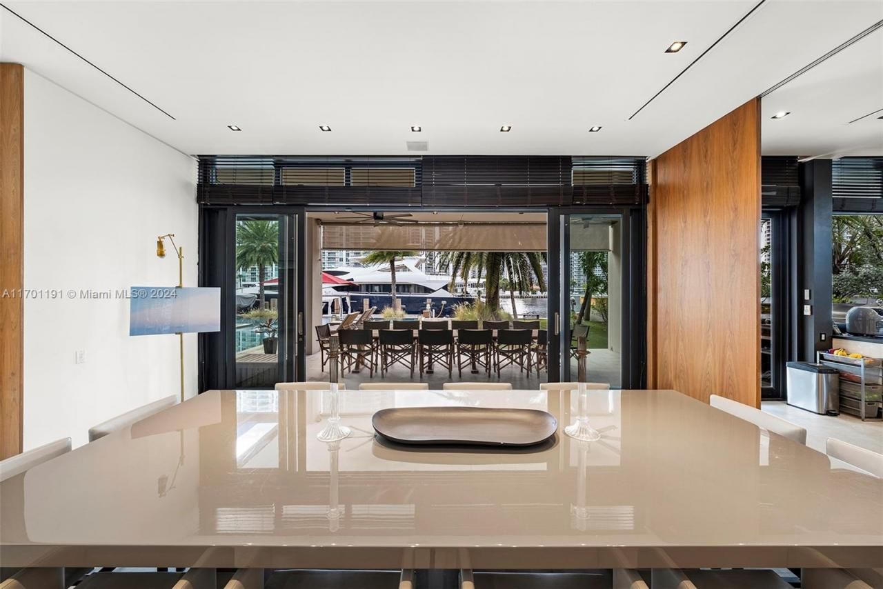 385 Centre Is, Golden Beach, FL 33160 Photo