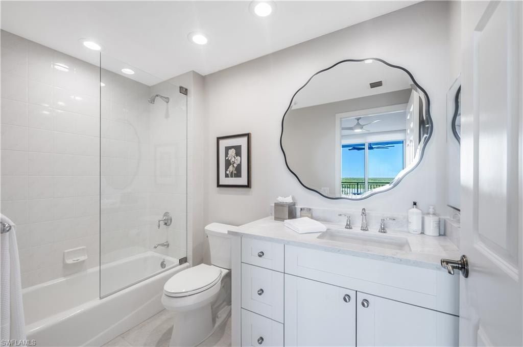 455 Cove Tower Dr, Unit 903, Naples, FL 34110 Photo