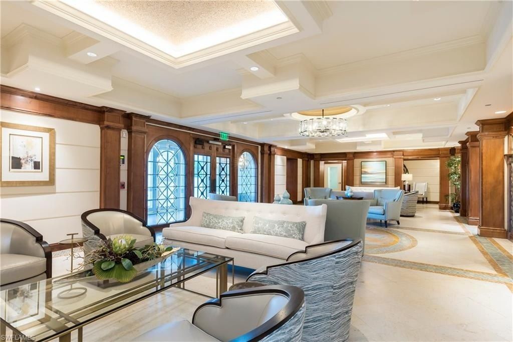 455 Cove Tower Dr, Unit 903, Naples, FL 34110 Photo