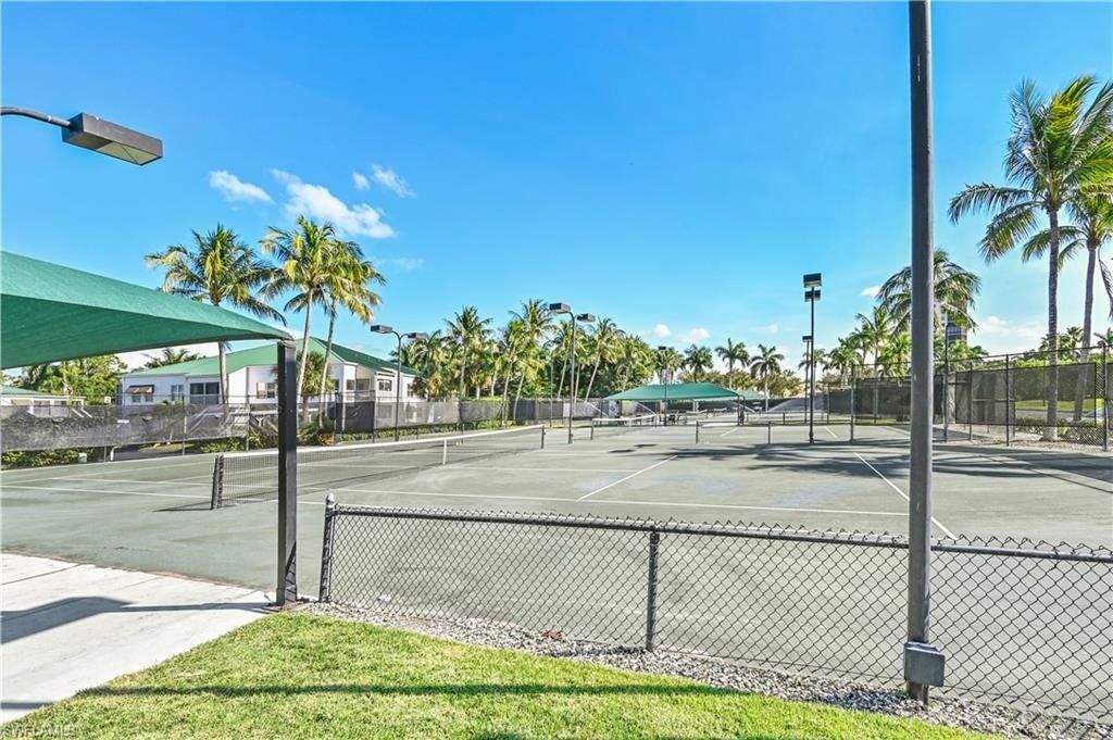 455 Cove Tower Dr, Unit 903, Naples, FL 34110 Photo