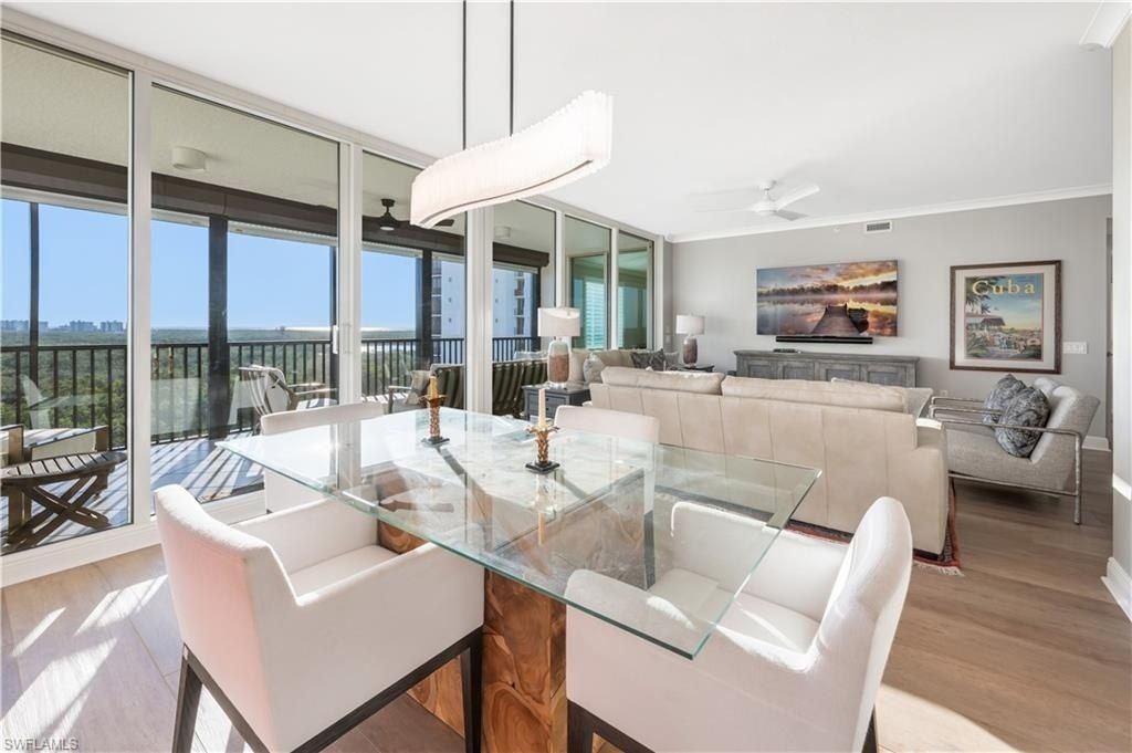 455 Cove Tower Dr, Unit 903, Naples, FL 34110 Photo