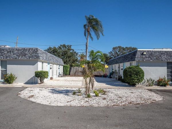 885 BELTREES STREET, DUNEDIN, FL 34698