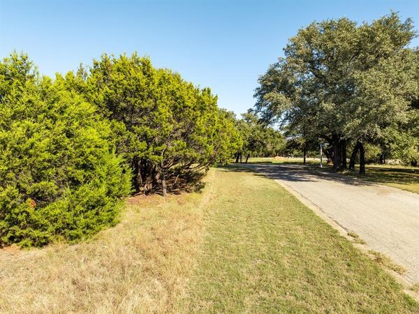 41044 Acorn Lane, Whitney, TX 76692