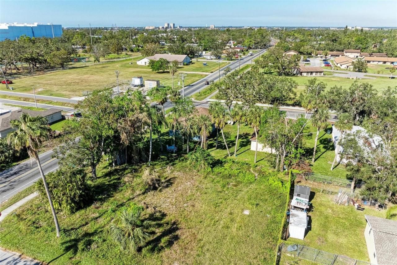 1307 15th Street E, Bradenton, FL 34208 Photo