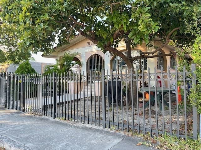 161 NW 35th St, Miami, FL 33127 Photo