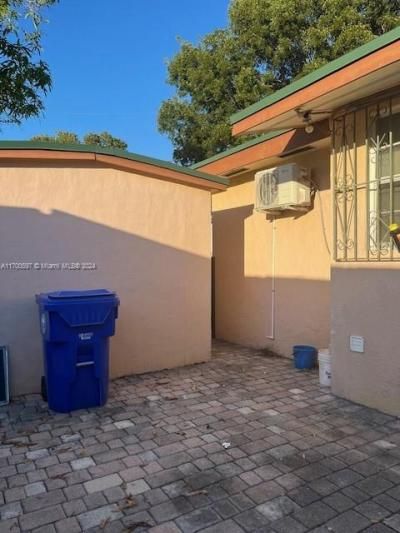 161 NW 35th St, Miami, FL 33127 Photo